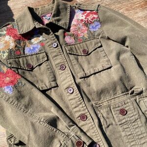 Johnny Was Cecily Embroidered Military
Jacket. XS